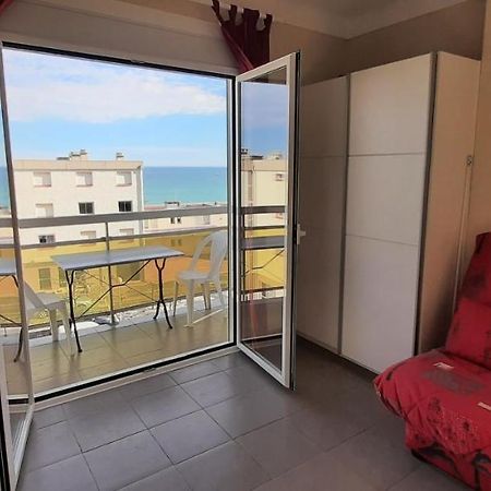Le Miramar Appartement Face A La Mer - Balcon - Clim Сен-Сиприен Экстерьер фото